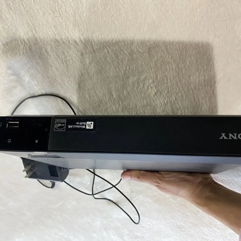 Sony BDP S1700 Blu Ray or DVD Player w/ Power Cord No Remote